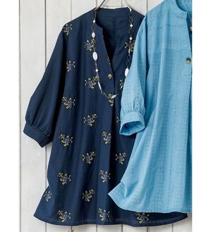 ルフラン（ルフラン）の「刺しゅうブラウスセレクション（ブラウス）」｜ネイビー