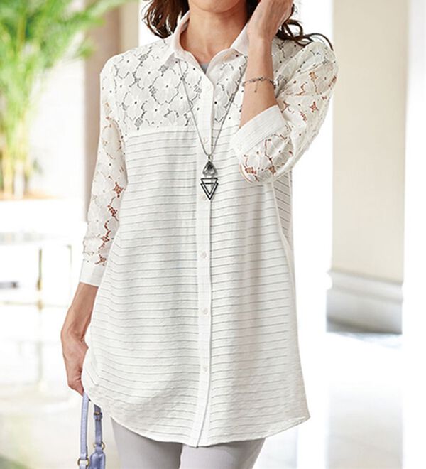 BELLUNA（ベルーナ）の「シアーボーダー素材レース切替ブラウス（ブラウス）」｜詳細画像