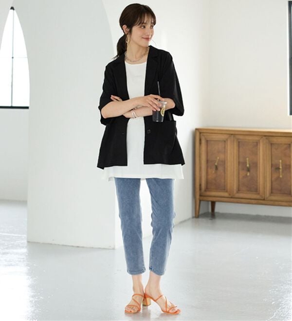 BELLUNA（ベルーナ）の「【再入荷】美ストレッチ素材アンクル丈レギンスパンツ（クロップドパンツ）」｜詳細画像