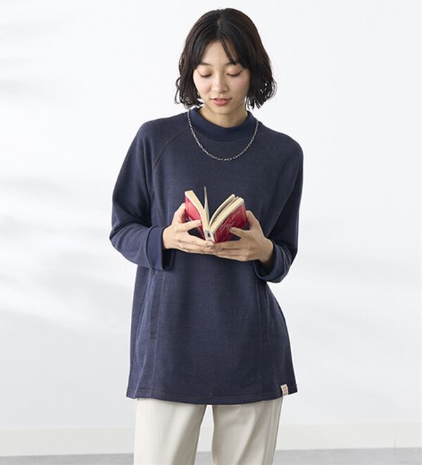 BELLUNA（ベルーナ）の「綿入り素材ラグランデザインポケットトレーナー（トレーナー・スウェット）」｜詳細画像