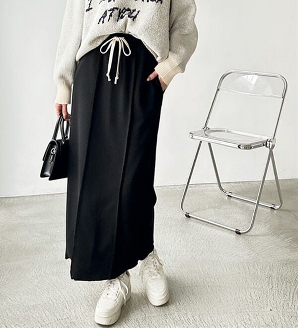 GeeRA（ジーラ）の「すっきり見え！フロントラインスウェットナロースカート（ロングスカート）」｜詳細画像