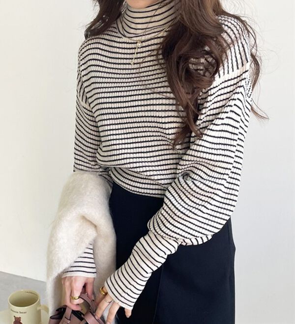 GeeRA（ジーラ）の「ボリュームスリーブハイネックニット（ニット・セーター）」｜詳細画像