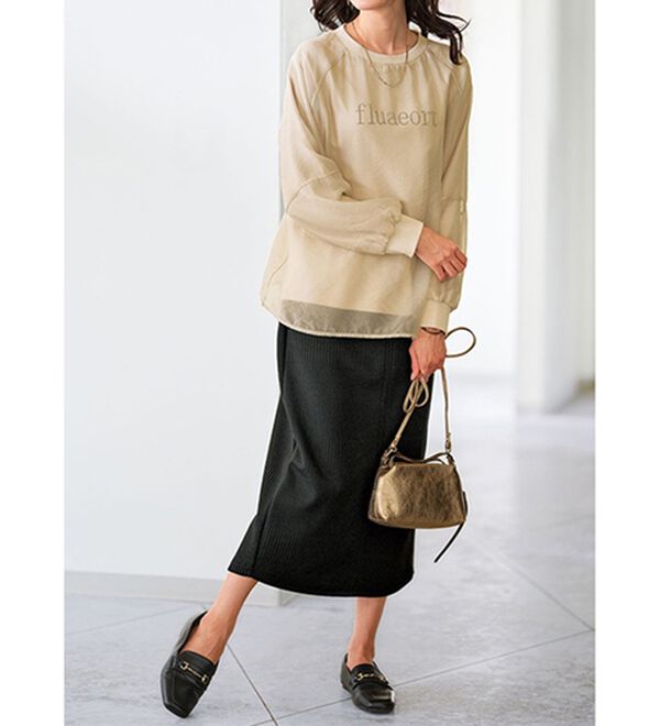 BELLUNA（ベルーナ）の「シアー重ねロゴデザインプルオーバー（カットソー）」｜詳細画像