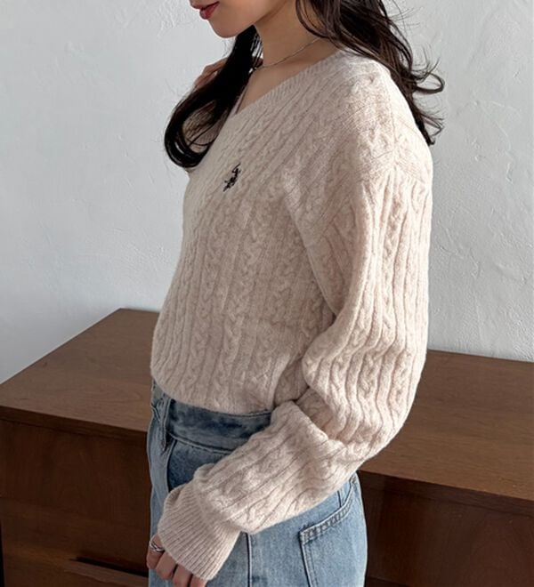 RANAN（ラナン）の「＜U.S.POLO ASSN.＞ワンポイントケーブルVネックニット（ニット・セーター）」｜詳細画像
