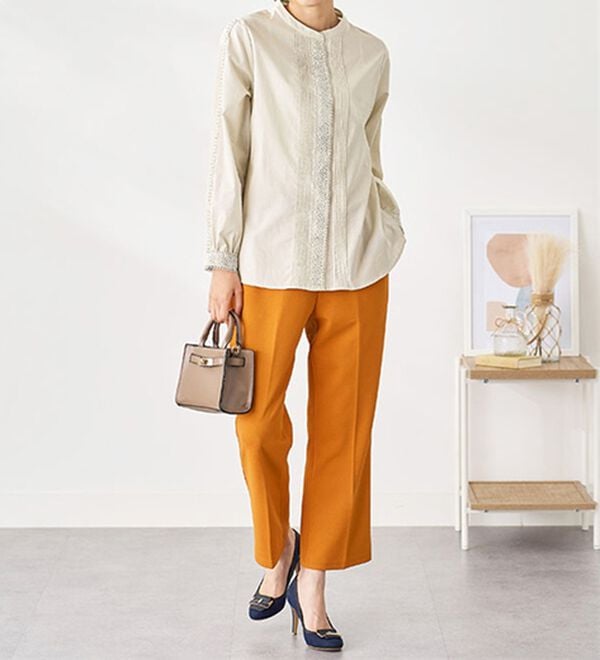 BELLUNA（ベルーナ）の「綿１００％レース&times;ピンタックデザインブラウス（ブラウス）」｜詳細画像