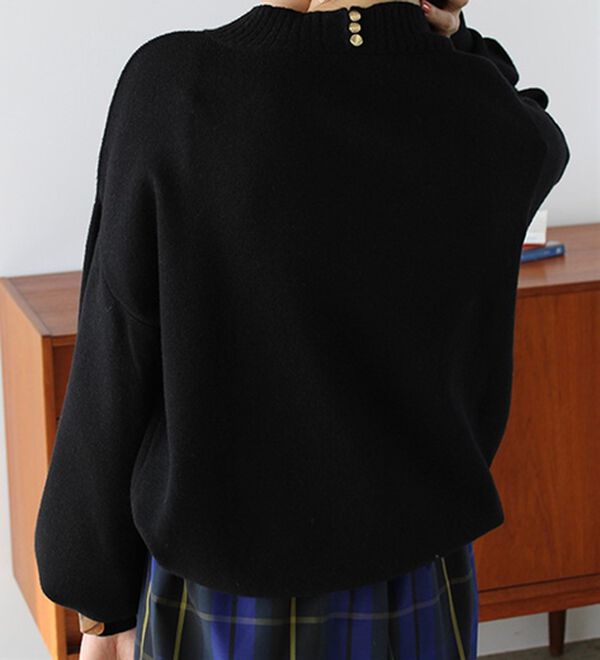 GeeRA（ジーラ）の「ボタン付モチモチニットトップス（ニット・セーター）」｜詳細画像