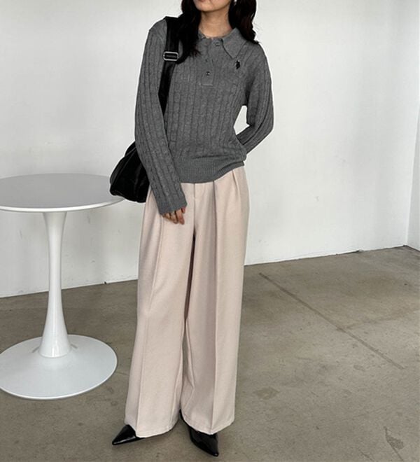 RANAN（ラナン）の「＜Ｕ．Ｓ．Ｐ＞刺繍長袖ケーブルポロニット（ニット・セーター）」｜詳細画像