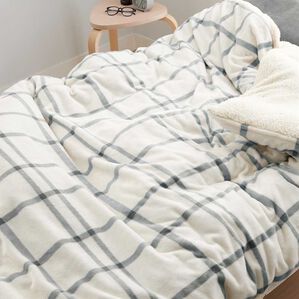 iellio（イエリオ）の「もこもこボアとフランネルの毛布にもなるあったか布団カバー（掛布団カバー）」｜詳細画像