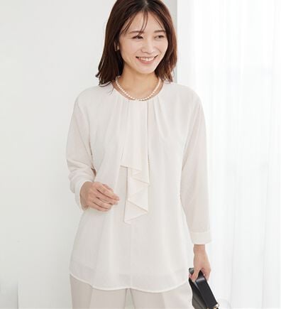 BELLUNA（ベルーナ）の「＜Ｃ／Ｓ＞ドットシフォンボウタイブラウス（ブラウス）」