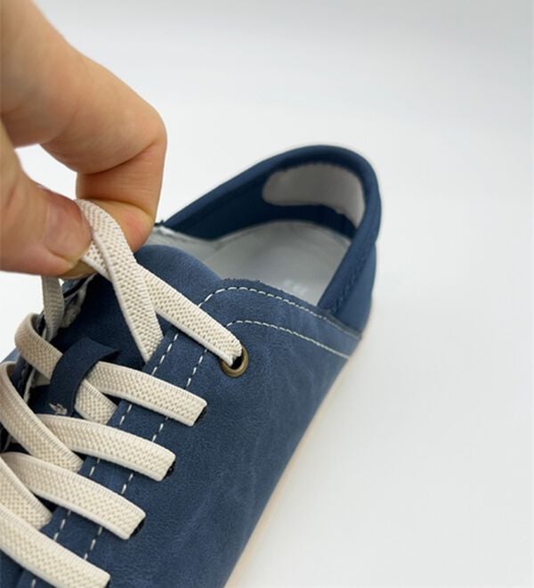 BELLUNA（ベルーナ）の「＜ペコポン＞踵ふんでもポンっと元に戻る便利スニーカー（スニーカー）」｜詳細画像