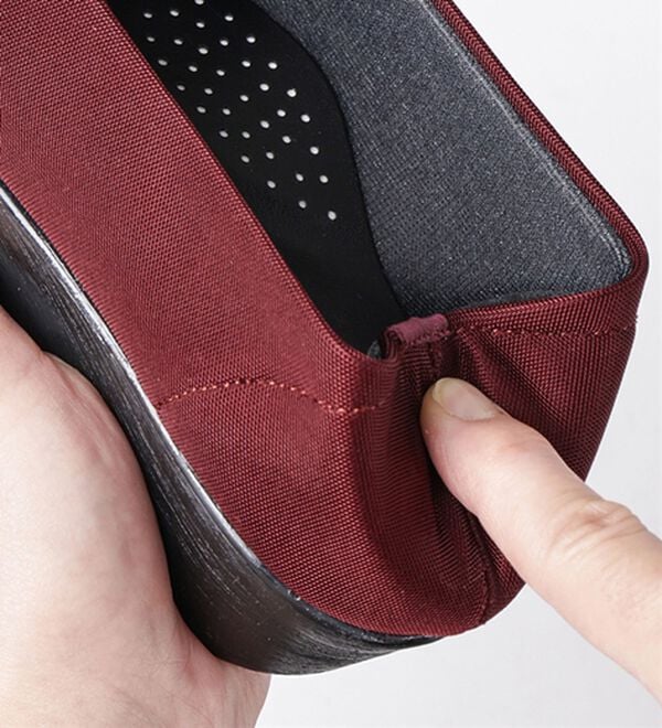 「国産４Ｅはっ水パンプス（パンプス）」｜詳細画像