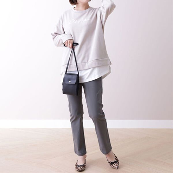 BELLUNA（ベルーナ）の「＜ＥＬＬＥ Ａｃｔｉｖｅ＞ロゴプリント重ね着風チュニック（チュニック）」｜詳細画像