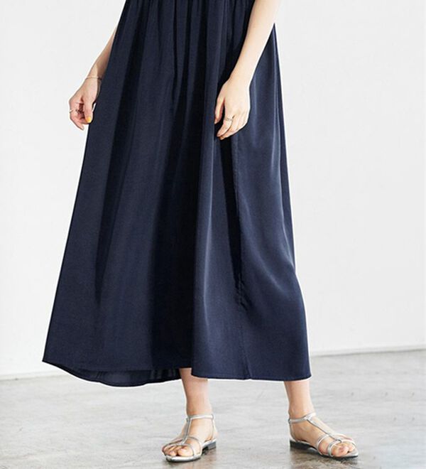 Pierrot（ピエロ）の「【選べる丈】前後２ｗａｙギャザー切り替えキャミワンピース（カットソーワンピース）」｜詳細画像