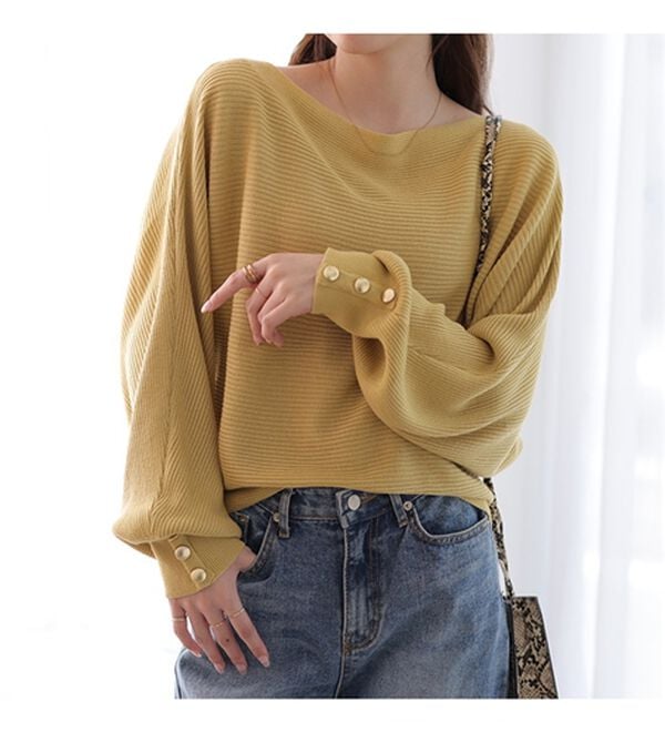 GeeRA（ジーラ）の「【長袖】袖ボタン付ドルマンニットトップス（ニット・セーター）」｜詳細画像