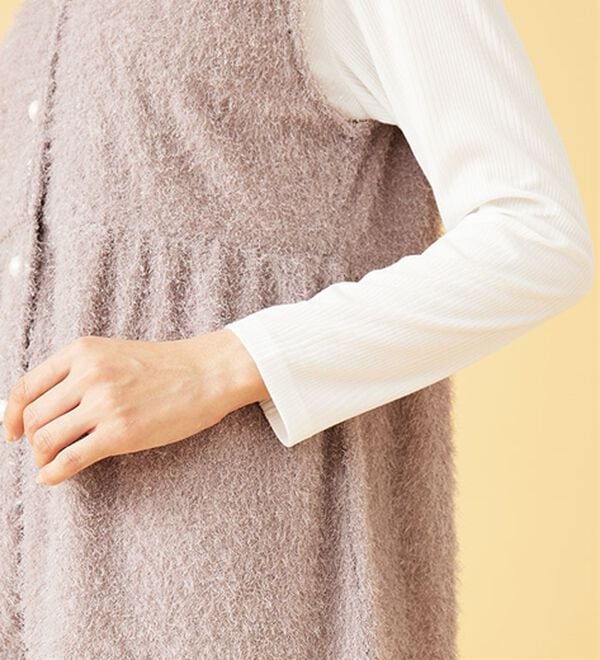 BELLUNA（ベルーナ）の「【2点セット】ラメシャギー素材ベストアンサンブル（アンサンブル）」｜詳細画像