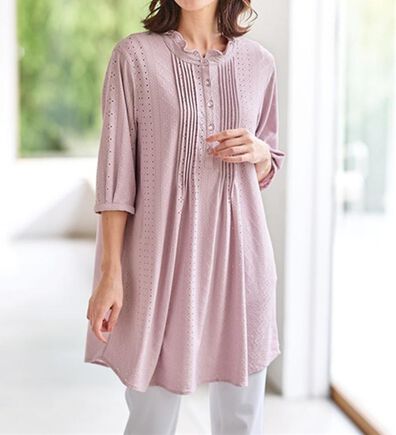 BELLUNA（ベルーナ）の「カットレースフレアーチュニック（チュニック）」