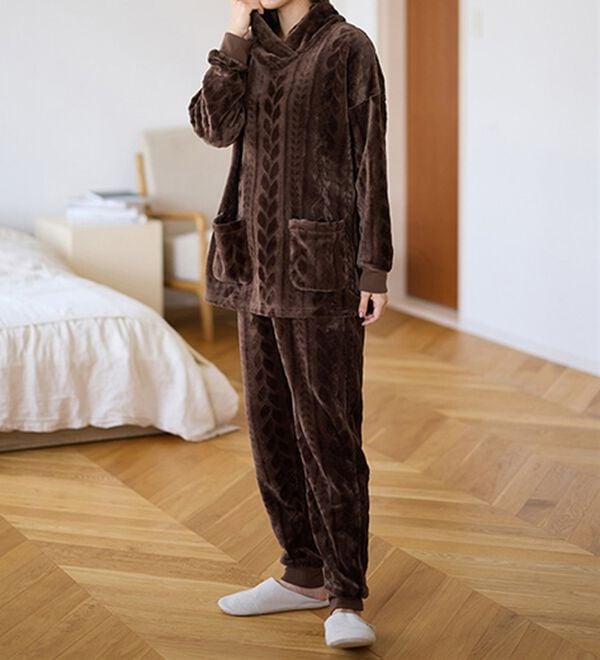 LAVIENNE（ラヴィエンヌ）の「寒がりさんのためのふわっもこケーブルフリースパジャマ（パジャマ・ルームウェア）」｜詳細画像