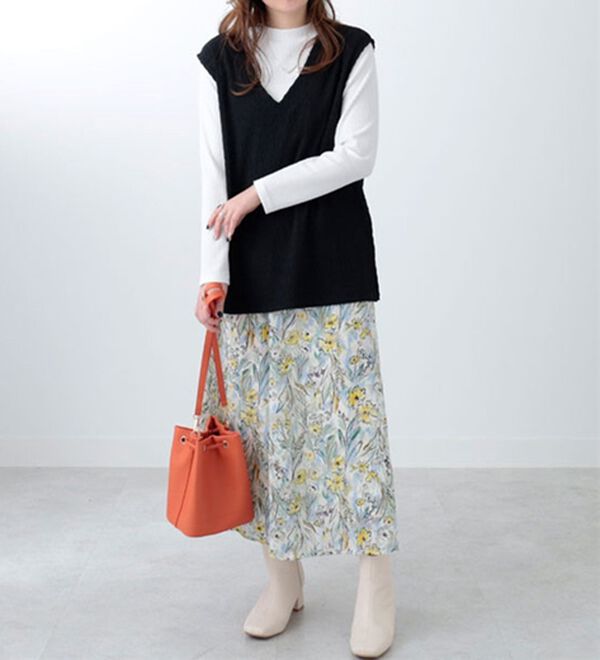 BELLUNA（ベルーナ）の「ジャカード素材ベストアンサンブル（アンサンブル）」｜詳細画像