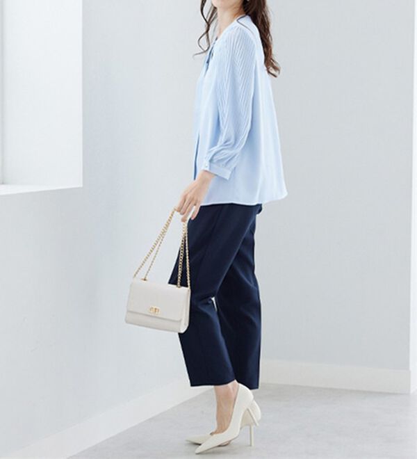 BELLUNA（ベルーナ）の「＜セレモニースタイル＞袖プリーツデザインブラウス（ブラウス）」｜詳細画像