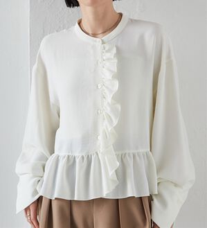 RANAN（ラナン）の「ラウンドフリルブラウス（シャツ）」｜オフホワイト