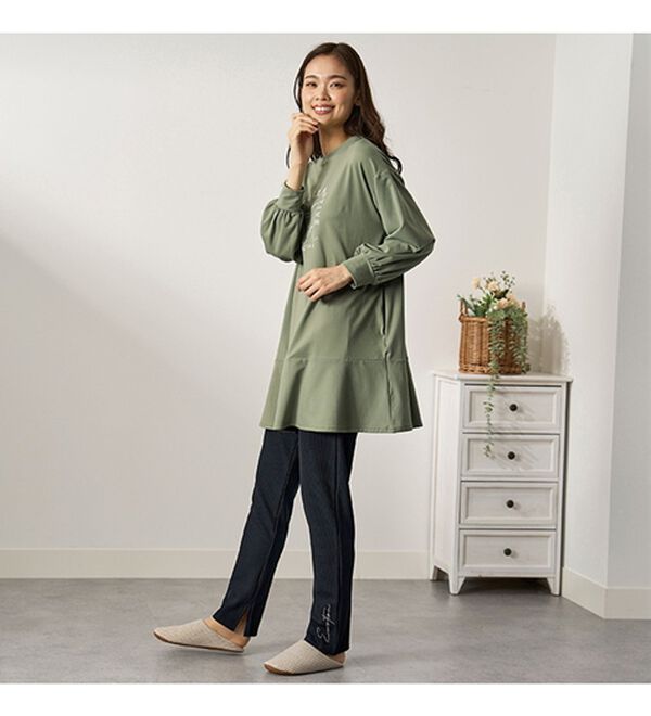 BELLUNA（ベルーナ）の「＜ＥＬＬＥ　Ａｃｔｉｖｅ＞なめらか裏起毛セットアップ（セットアップ）」｜詳細画像