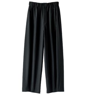 BELLUNA（ベルーナ）の「サラもち！快適ビンテージ調素材カーブパンツ（ワイドパンツ・ガウチョ）」｜黒