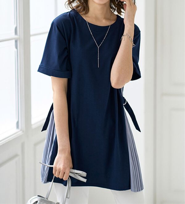 BELLUNA（ベルーナ）の「【店舗・ネット限定】ベルト使いサイドプリーツ切替チュニック（チュニック）」｜詳細画像