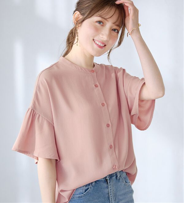 alotta（アロッタ）の「バンドカラーフレアー袖ブラウス（ブラウス）」｜ピンク