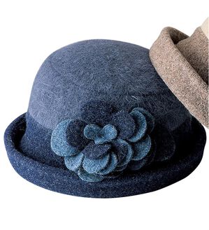 BELLUNA（ベルーナ）の「アンゴラ入ウール使い花モチーフクロッシェ（帽子）」｜詳細画像