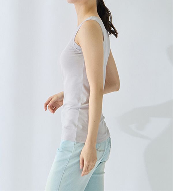 LAVIENNE（ラヴィエンヌ）の「【汗かきさん必見！】涼感サラッと快適汗取りタンクトップインナー＜さらりラボ＞（肌着・インナーウェア）」｜詳細画像