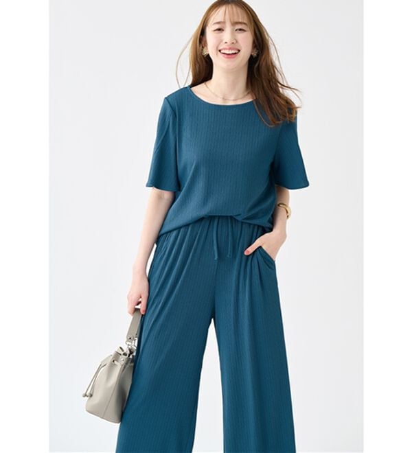 alotta（アロッタ）の「【4つの機能付】ひんやりチューリップ袖ブラウスTシャツ（カットソー）」｜詳細画像