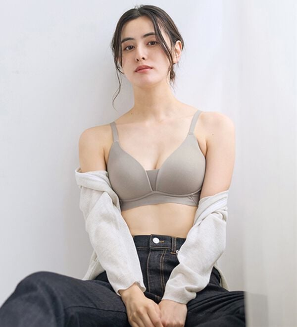 LAVIENNE（ラヴィエンヌ）の「ミセスのためのシームレスブラ（ブラジャー）」｜詳細画像