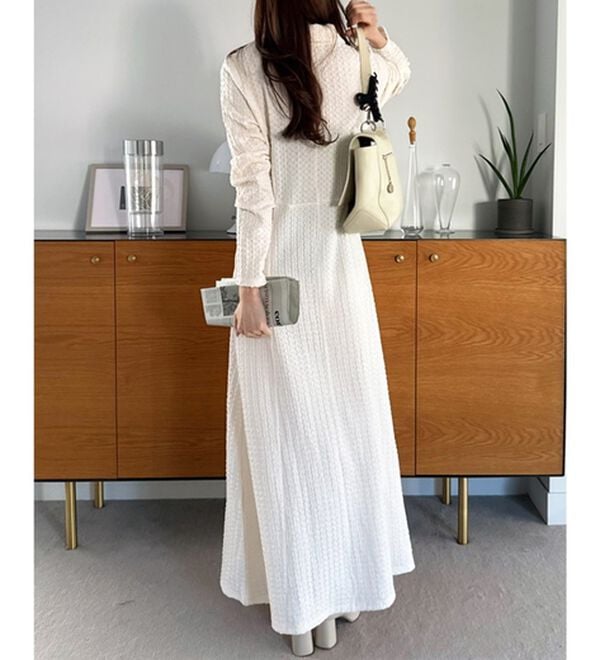 GeeRA（ジーラ）の「ポロ衿表面感素材マーメイドワンピース（カットソーワンピース）」｜詳細画像