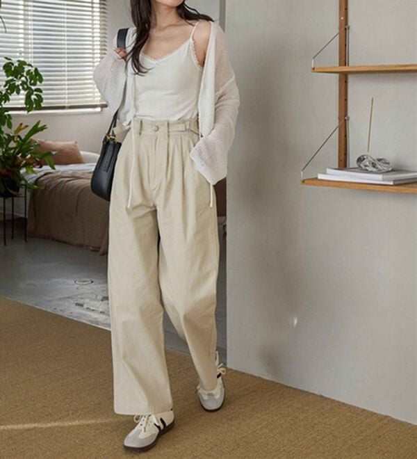 CHAN ME（チャンミ）の「ツーストラップコットンワイドパンツ（ワイドパンツ・ガウチョ）」｜詳細画像