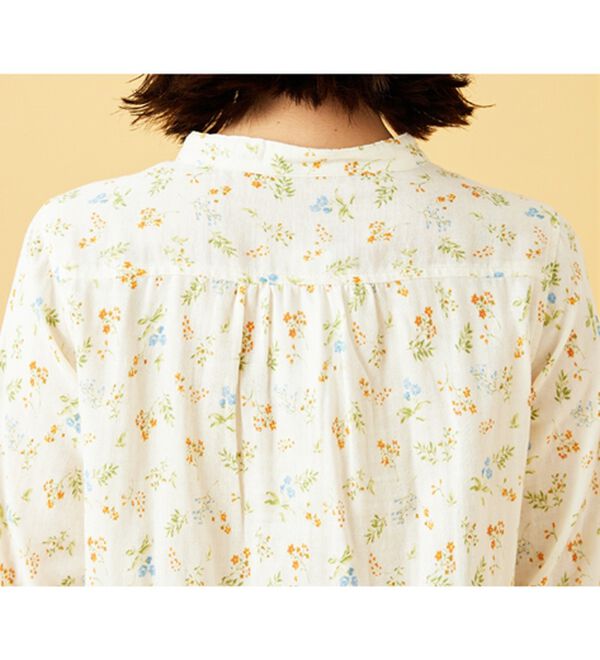 BELLUNA（ベルーナ）の「ダブルガーゼ素材多ボタンオーバーブラウス（ブラウス）」｜詳細画像