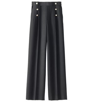 BELLUNA（ベルーナ）の「サマ見えウール調ボタン使いワイドパンツ（ワイドパンツ・ガウチョ）」｜黒