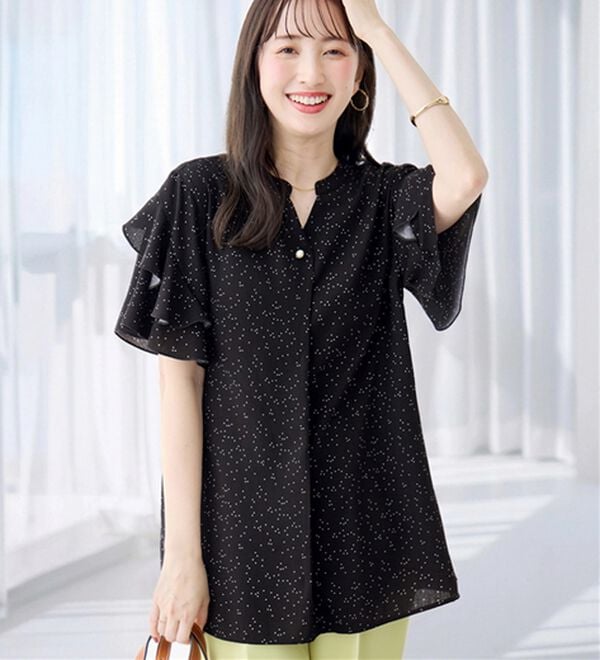 alotta（アロッタ）の「【イージーケア】フリル袖チュニックブラウス（チュニック）」｜ドット柄