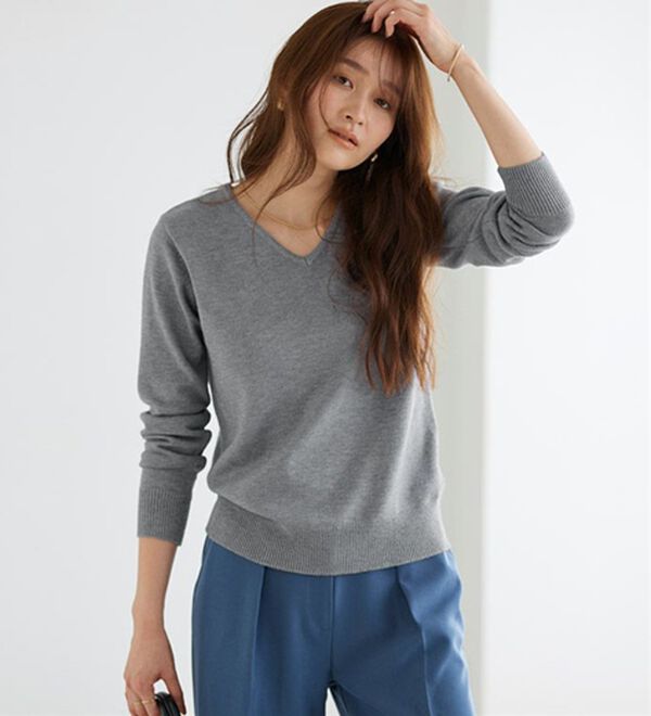 Pierrot（ピエロ）の「【Ｓ～３Ｌ】ネックが選べるプレミアムカシミヤタッチニット（ニット・セーター）」｜詳細画像