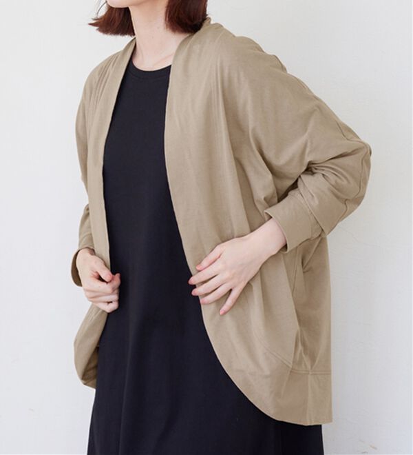 Viola e Viola（ヴィオラ エ ヴィオラ）の「【５つの機能付】ＵＶ対策に！ひんやり　ゆるドルマンカーディガン（ニットカーディガン）」｜グレージュ