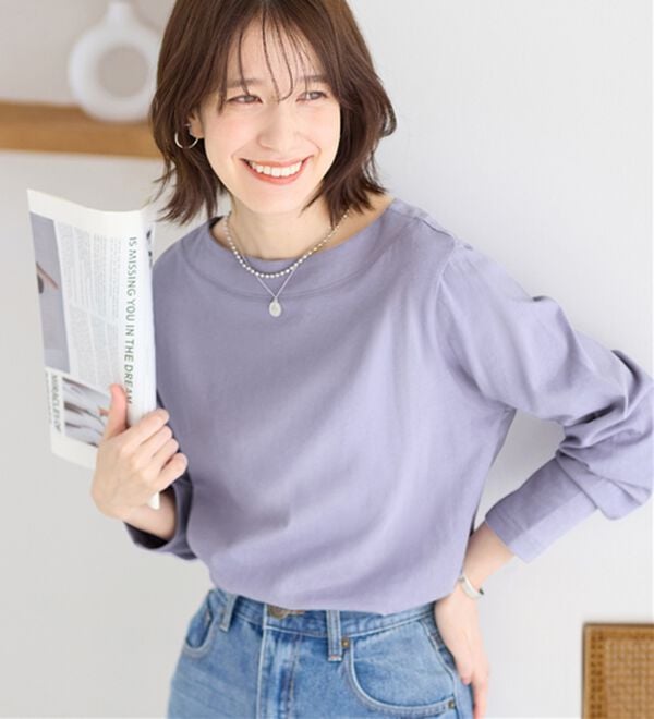 Viola e Viola（ヴィオラ エ ヴィオラ）の「柔らか綿１００％大人キレイTシャツ（カットソー）」｜ブルー