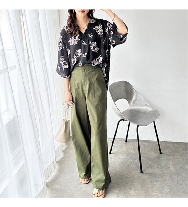 GeeRA（ジーラ）の「花柄フレアースリーブブラウス（ブラウス）」｜詳細画像