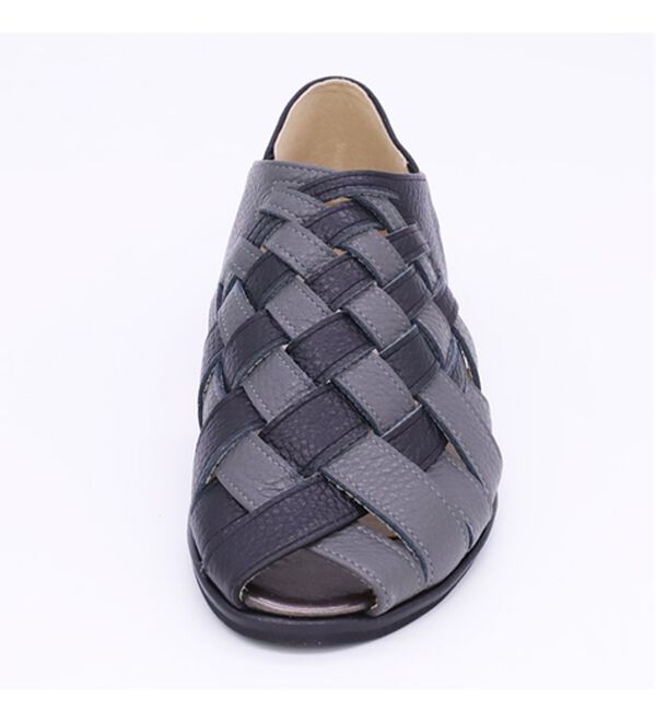 BELLUNA（ベルーナ）の「４Ｅイタリアンレザー編み込みシューズ（サンダル・ミュール）」｜詳細画像