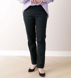 BELLUNA（ベルーナ）の「裏起毛ツイルゆったり快適パンツ（フルレングスパンツ）」｜杢ダークチャコール