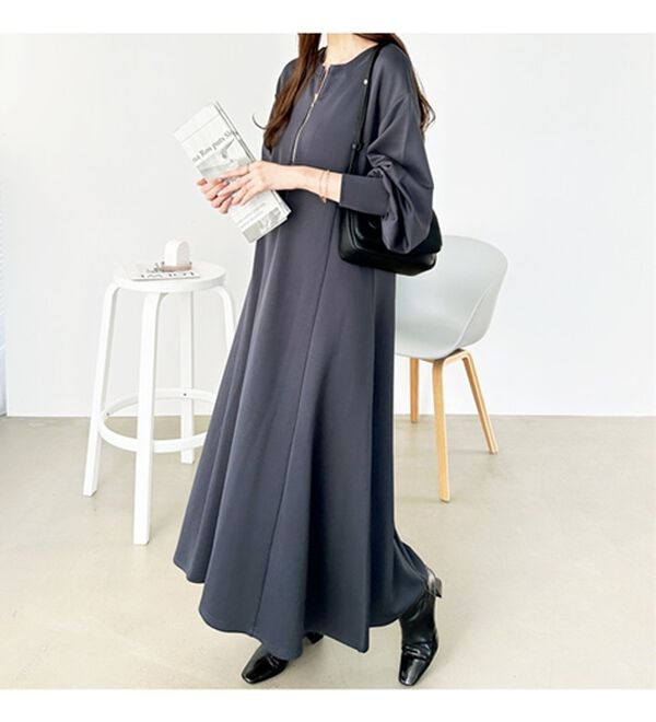 GeeRA（ジーラ）の「【再入荷】1枚で決まる！ハーフジップフレアワンピース（カットソーワンピース）」｜詳細画像