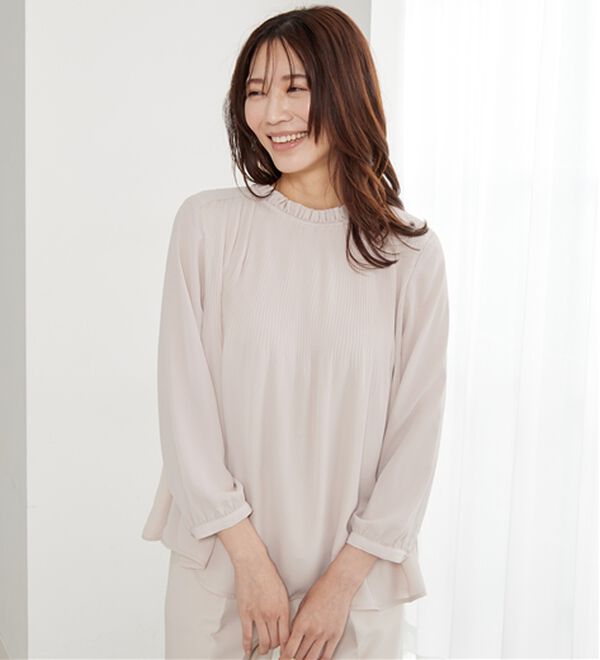 BELLUNA（ベルーナ）の「【新色追加】〈セレモニースタイル〉細プリーツデザインブラウス（ブラウス）」｜詳細画像