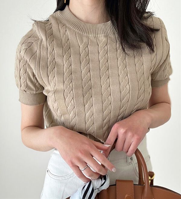 GeeRA（ジーラ）の「ケーブル編みニットトップス（ニット・セーター）」｜詳細画像