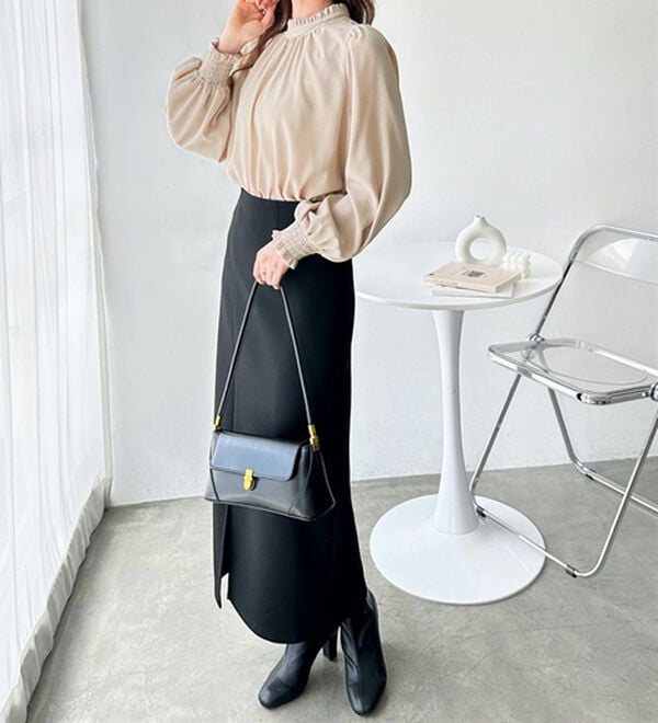 GeeRA（ジーラ）の「フリル衿バルーンスリーブブラウス（ブラウス）」｜詳細画像