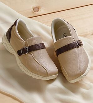 ルフラン（ルフラン）の「＜ラシーナコンフォート＞スッと履けるスリッポン（スリッポン）」｜ピンクベージュ&times;ダークブラウン