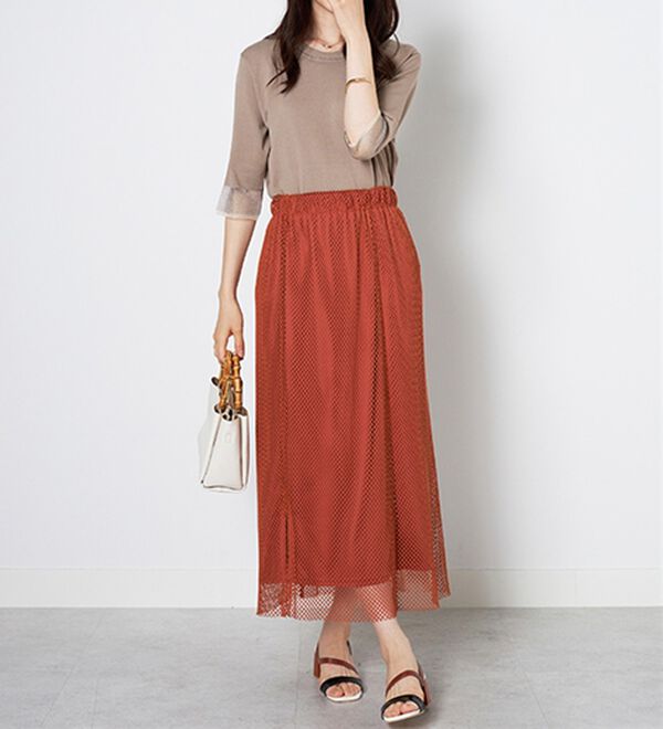 BELLUNA（ベルーナ）の「袖シアーラメ入りニットプルオーバー（ニット・セーター）」｜詳細画像