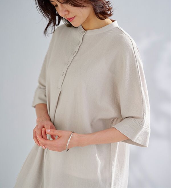 BELLUNA（ベルーナ）の「綿１００％ワッシャー素材ゆったりドルマンブラウス（ブラウス）」｜詳細画像